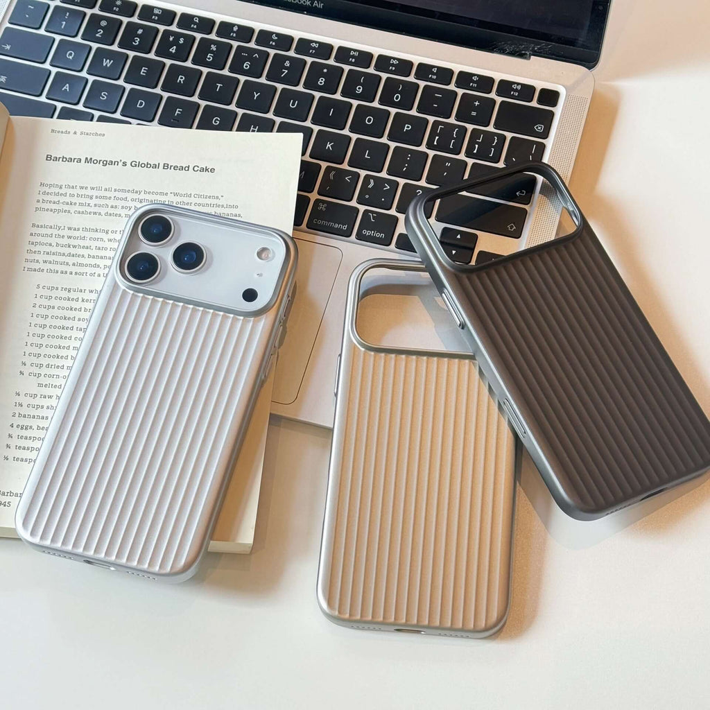 Large Hole Magnetic Drop-Resistant Protective Cover