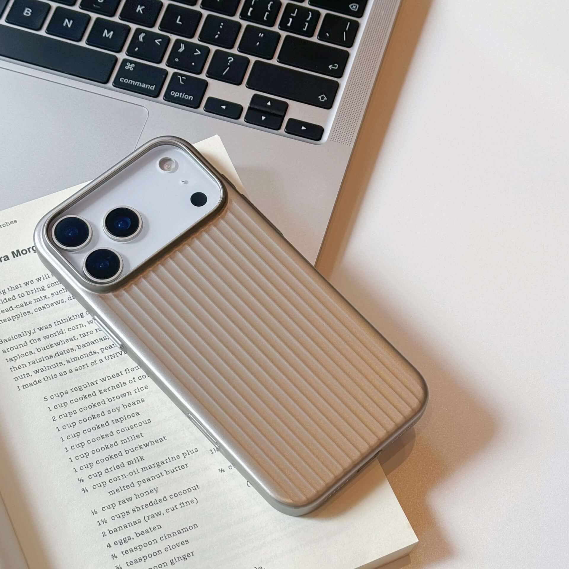 Large Hole Magnetic Drop-Resistant Protective Cover